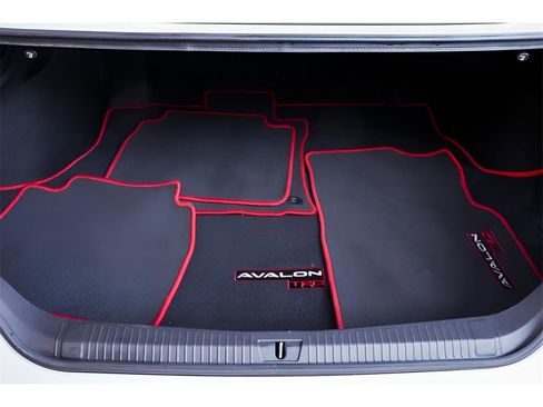 Used 2020 Toyota Avalon TRD image 70