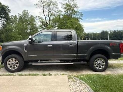 Used 2017 Ford F350 Lariat w/ Lariat Ultimate Package AWD/4WD image 7