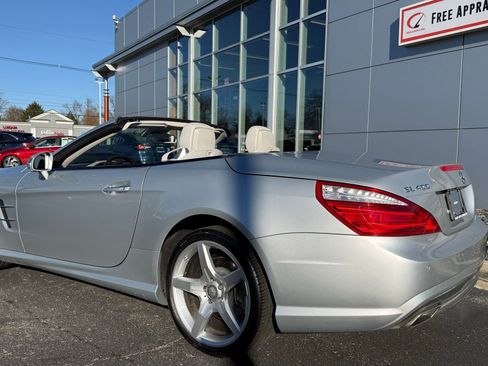 Used 2016 Mercedes-Benz SL 400 w/ Premium I Package image 10