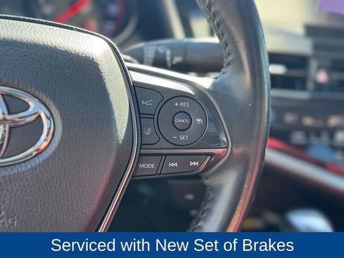 Used 2022 Toyota Camry XSE image 14