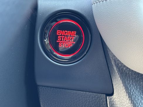 New 2027 Honda HR-V LX image 18