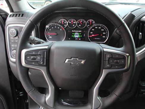 Used 2021 Chevrolet Silverado 1500 RST w/ Redline Edition AWD/4WD image 32