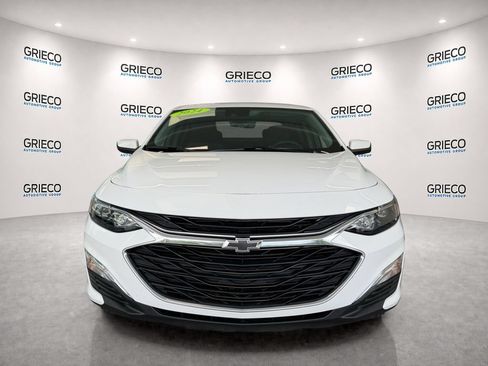 Used 2024 Chevrolet Malibu RS FWD image 2