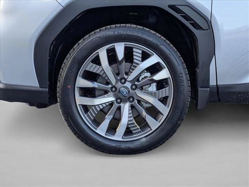 Used 2026 Subaru Forester Touring AWD/4WD image 10
