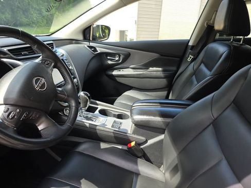 Used 2023 Nissan Murano SV FWD image 13