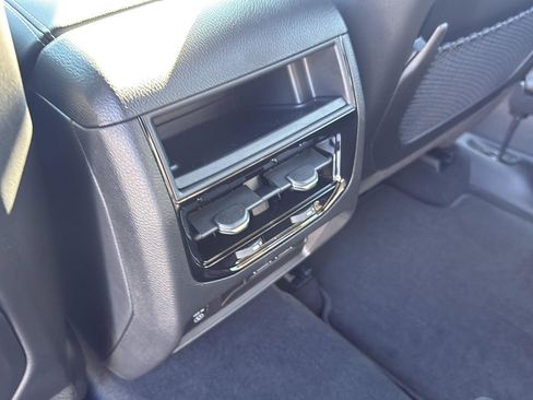 New 2025 Jeep Grand Cherokee Altitude image 28