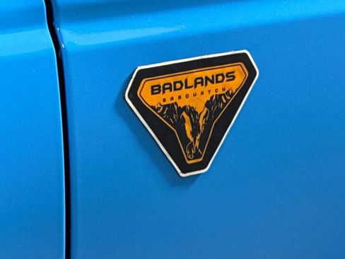 Used 2022 Ford Bronco Badlands w/ Sasquatch Package AWD/4WD image 19