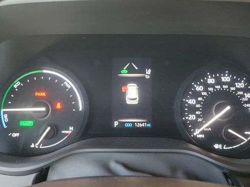 Certified 2023 Toyota Sienna XLE image 20