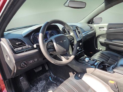 Used 2023 Chrysler 300 S image 23