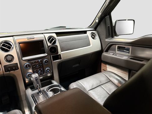 Used 2014 Ford F150 FX4 w/ Equipment Group 402A Luxury image 25