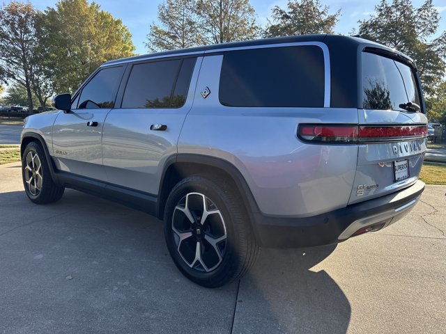 Used 2023 Rivian R1S Adventure Quad AWD/4WD image 8