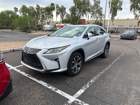 Used 2017 Lexus RX 350 FWD w/ Premium Package image 2