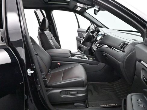 Used 2024 Honda Passport Black Edition image 37