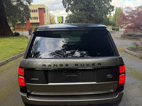 Used 2018 Land Rover Range Rover Long Wheelbase Supercharged image 6