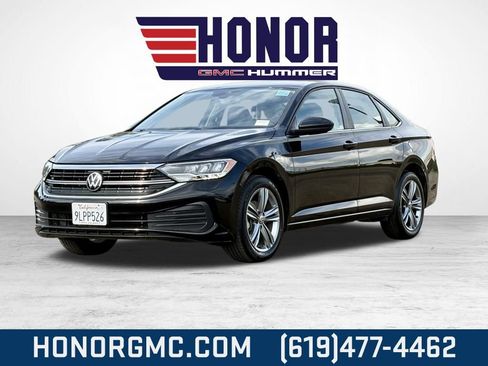 Used 2024 Volkswagen Jetta SE image 7