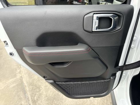 New 2026 Jeep Wrangler Unlimited Rubicon image 28