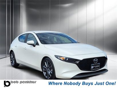 Used 2019 MAZDA MAZDA3 Hatchback w/ Preferred Package