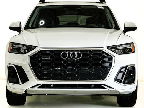 Used 2024 Audi Q5 2.0T Premium Plus AWD/4WD image 2