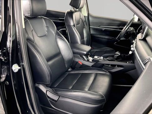 Used 2022 Kia Telluride S FWD image 29