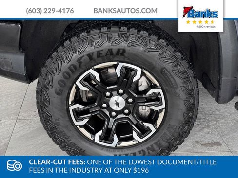 Used 2023 Chevrolet Silverado 1500 ZR2 w/ Technology Package image 4