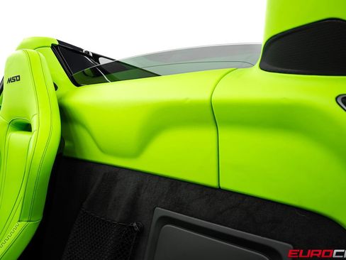 Used 2026 McLaren 750S Spider image 40