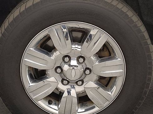 Used 2012 Ford F150 XLT w/ XLT Chrome Pkg image 31