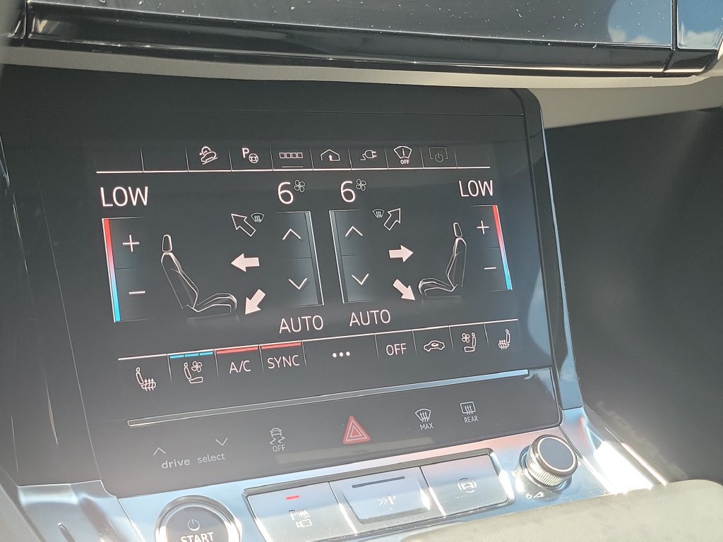 Certified 2024 Audi Q8 e-tron Prestige AWD/4WD image 28