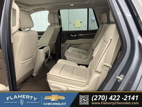 Used 2021 GMC Yukon Denali image 11