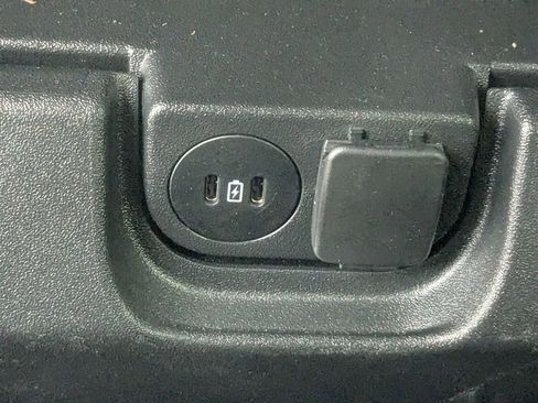 Used 2025 Ford F150 XLT w/ Equipment Group 301A Standard image 27