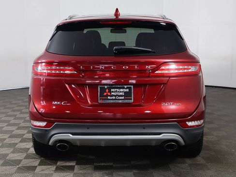 Used 2017 Lincoln MKC Reserve image 12