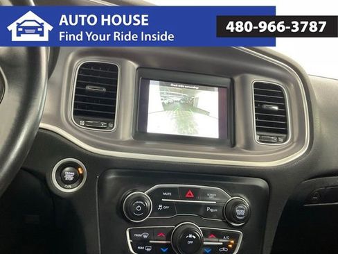 Used 2022 Dodge Charger SXT RWD image 21