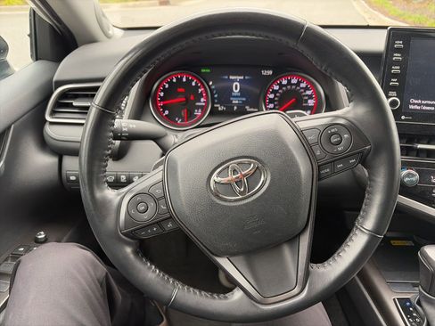 Used 2023 Toyota Camry XSE w/ Navigation Package image 7