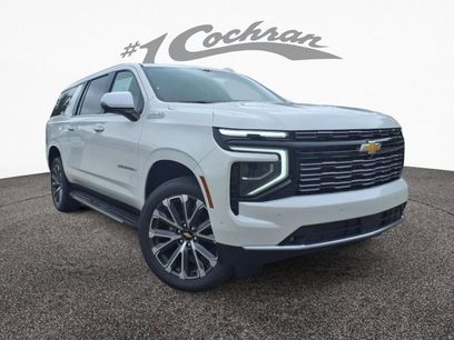 New 2025 Chevrolet Suburban High Country w/ Sun And Tow Package