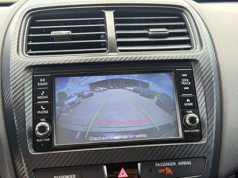 Used 2020 Mitsubishi Outlander Sport ES FWD image 22