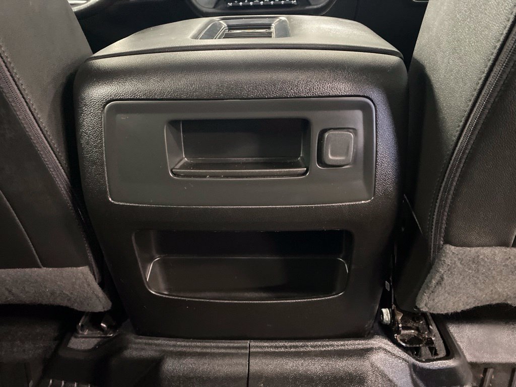 Used 2019 GMC Sierra 2500 SLT w/ Duramax Plus Package AWD/4WD image 25