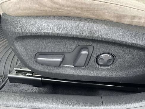 Used 2019 Hyundai Sonata SEL w/ Tech Package 02 FWD image 15