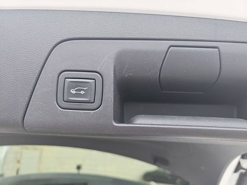 Certified 2023 Buick Envision Preferred AWD/4WD image 17