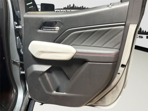 Used 2024 GMC Canyon AT4X AWD/4WD image 38