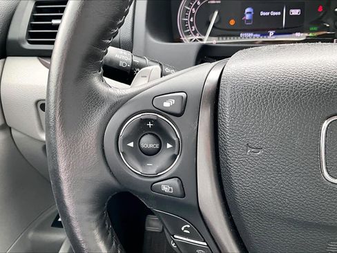 Used 2023 Honda Ridgeline RTL-E image 23