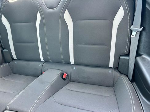 Used 2022 Chevrolet Camaro LT RWD image 9