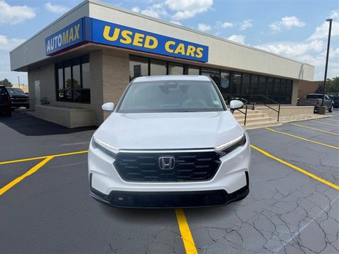 Used 2023 Honda CR-V EX-L image 3