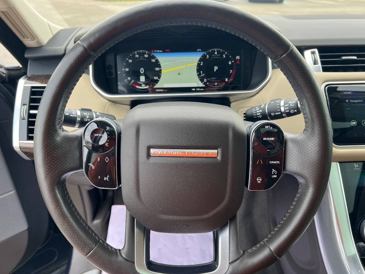 Used 2019 Land Rover Range Rover Sport HSE AWD/4WD image 9