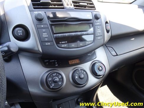 Used 2009 Toyota RAV4 Sport AWD/4WD image 18