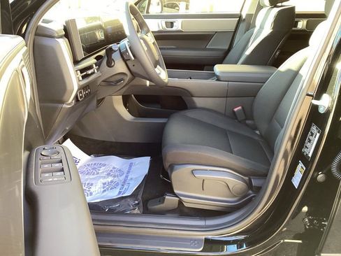 New 2026 Hyundai Santa Fe SE image 23