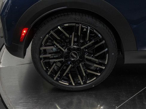 New 2026 MINI Cooper S image 8