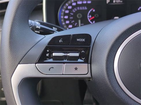 Used 2022 Hyundai Santa Cruz SEL image 24