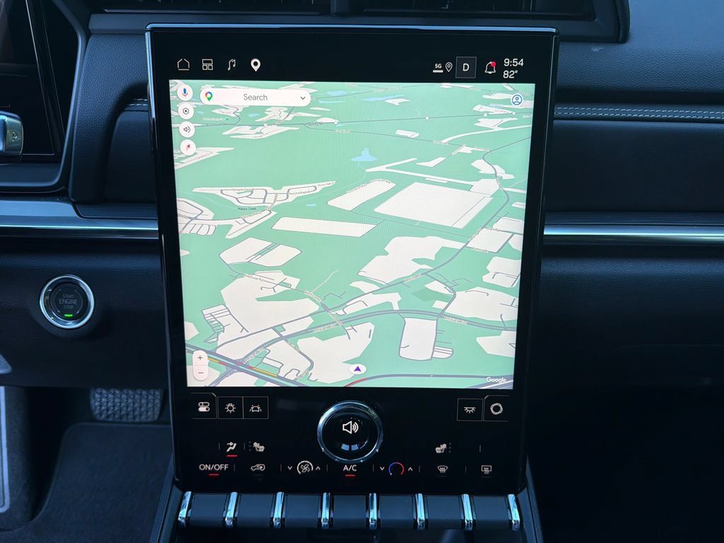 Used 2026 GMC Terrain Elevation w/ Technology Package II FWD image 28
