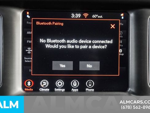 Used 2023 Dodge Charger SXT image 34