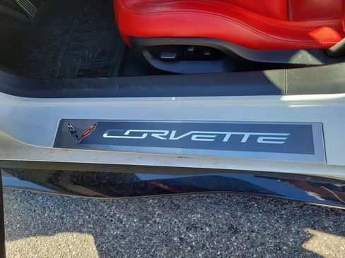 Used 2016 Chevrolet Corvette Z06 w/ Z07 Performance Package image 11