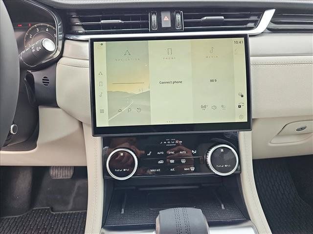 New 2026 Jaguar F-PACE R-Dynamic S AWD/4WD image 18